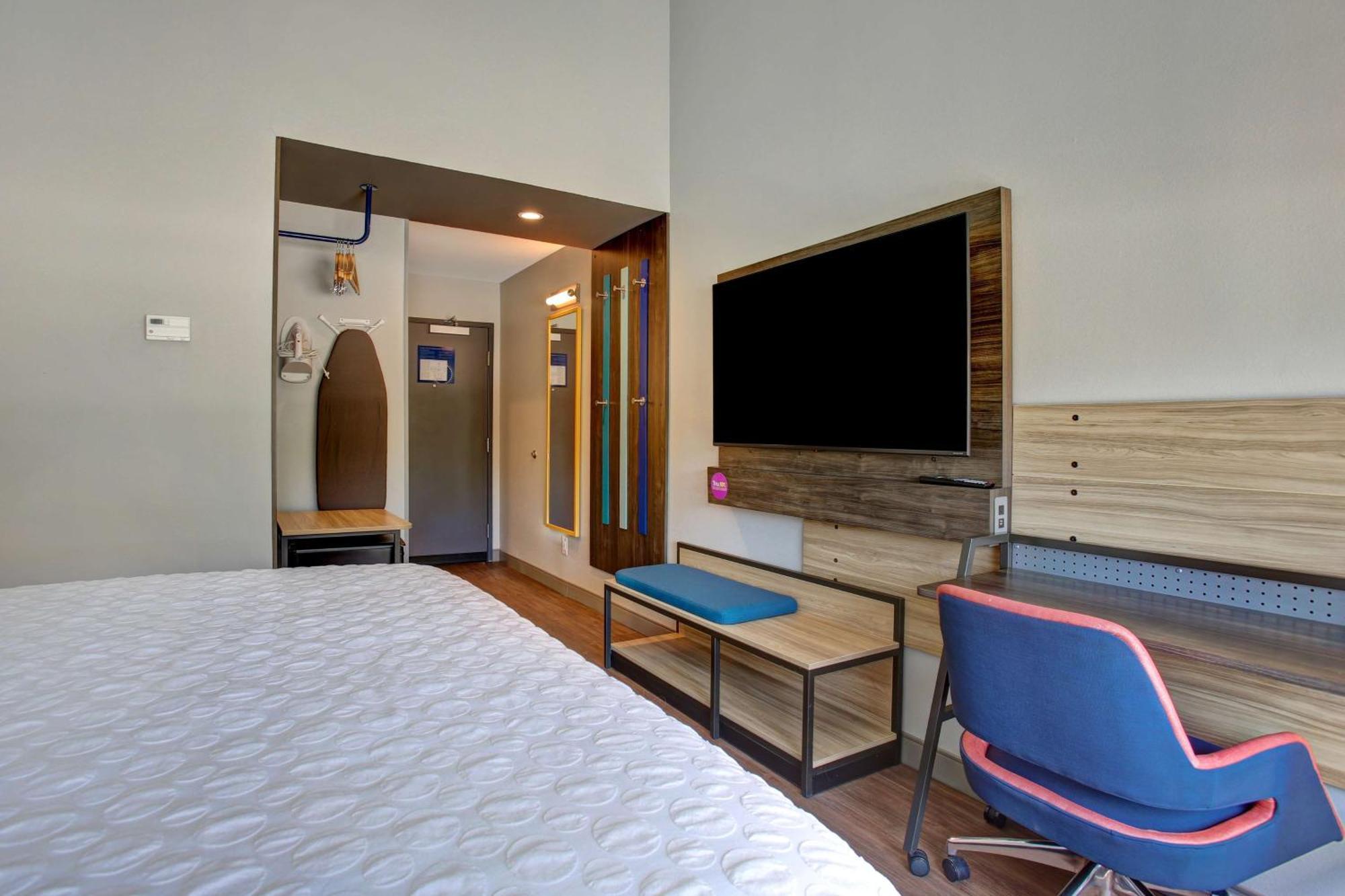 Tru By Hilton Grand Prairie Hotel Exterior foto